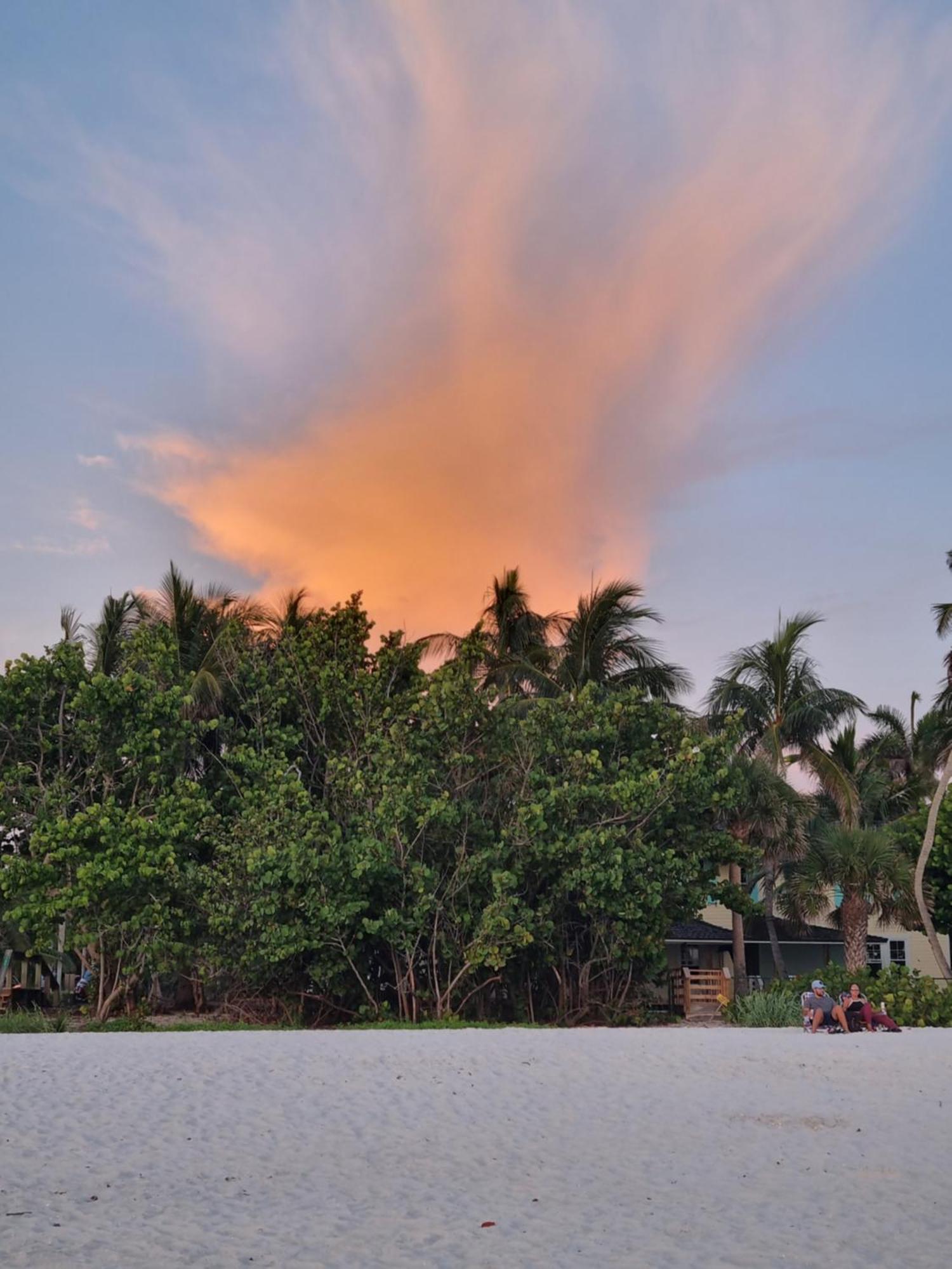 Stunning 2-Bedroom Plus Den Condo In Greenlinks Resort North North Naples Exteriér fotografie