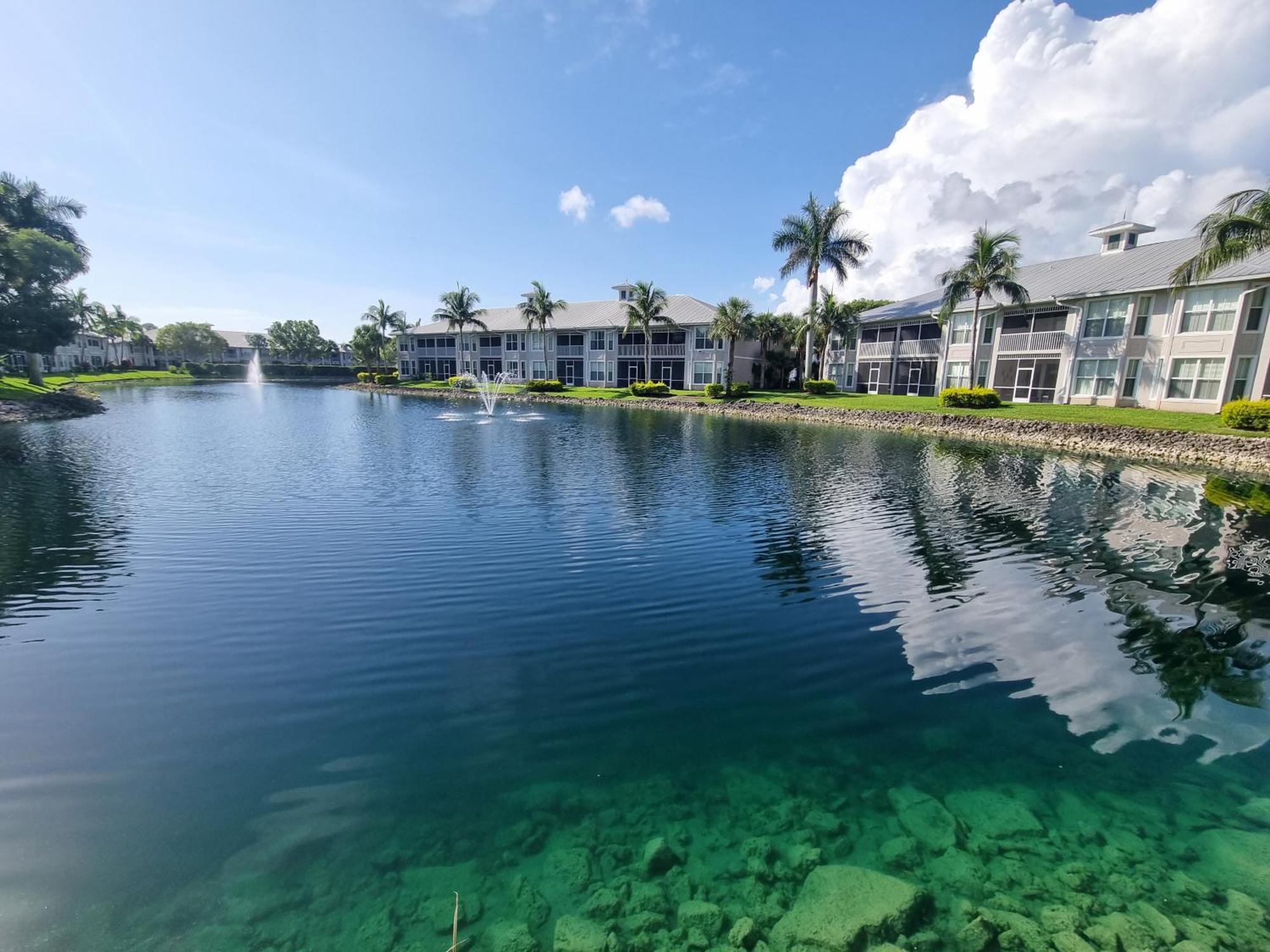 Stunning 2-Bedroom Plus Den Condo In Greenlinks Resort North North Naples Exteriér fotografie