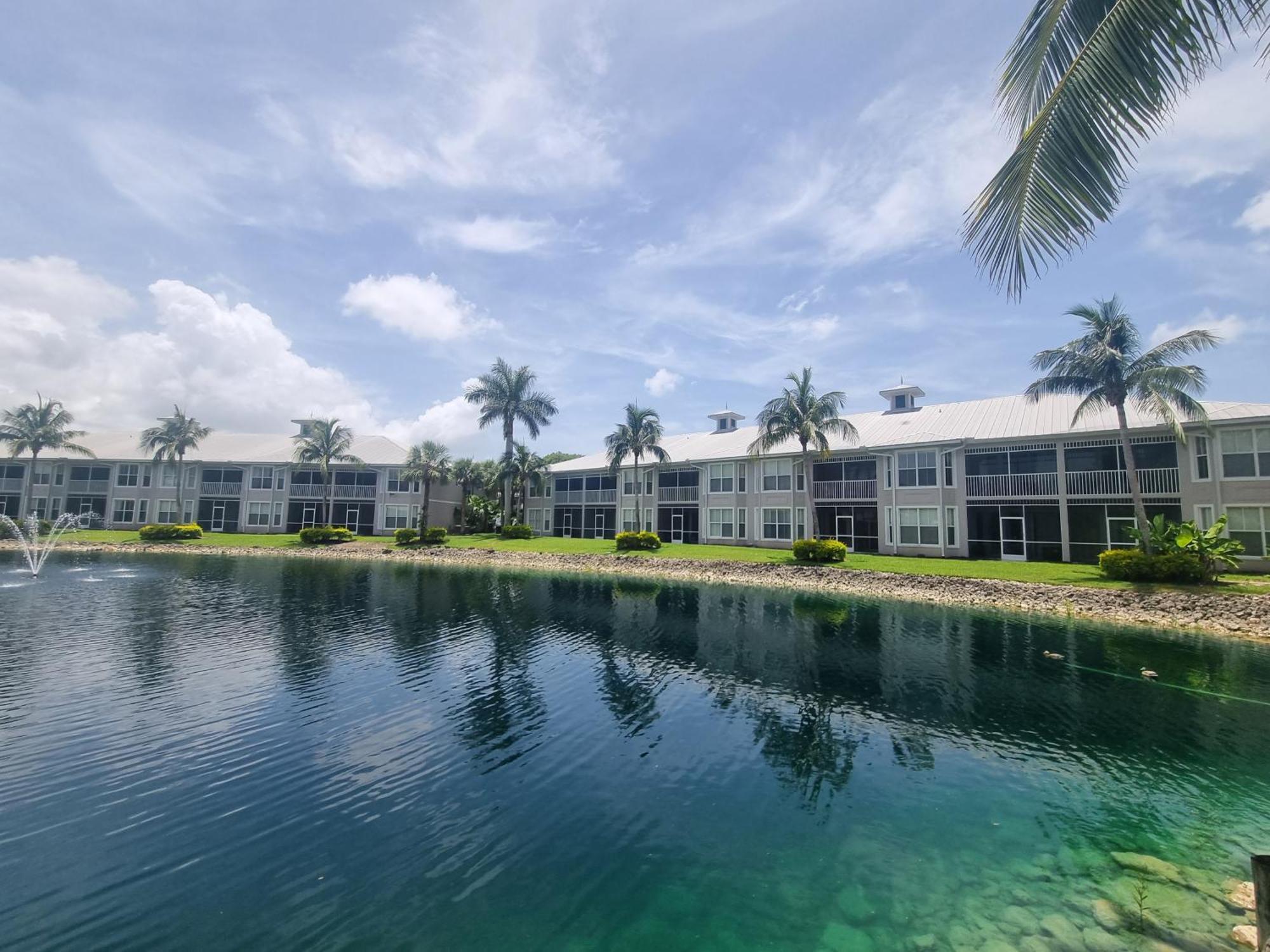 Stunning 2-Bedroom Plus Den Condo In Greenlinks Resort North North Naples Exteriér fotografie