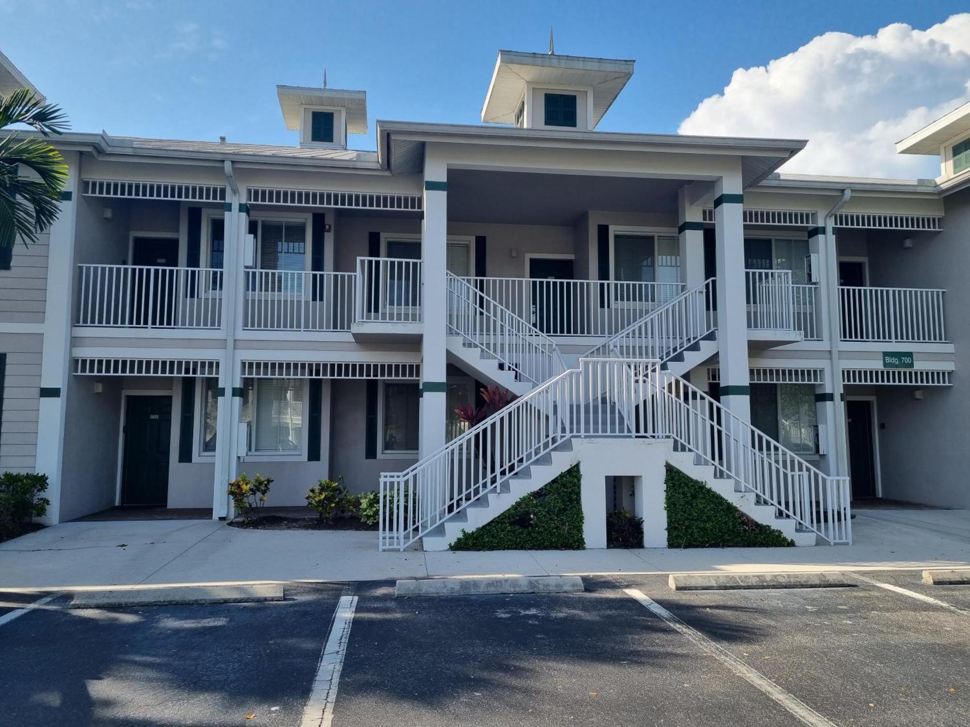 Stunning 2-Bedroom Plus Den Condo In Greenlinks Resort North North Naples Exteriér fotografie